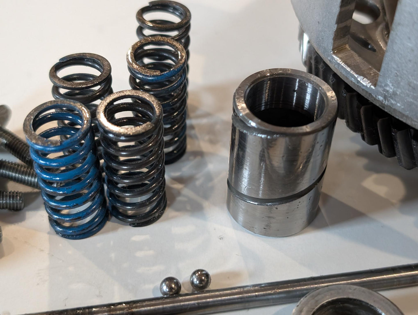 Yamaha DT175MX 2K4 Kupplungskorb Primärantrieb Druckplatte Kupplung, gebraucht