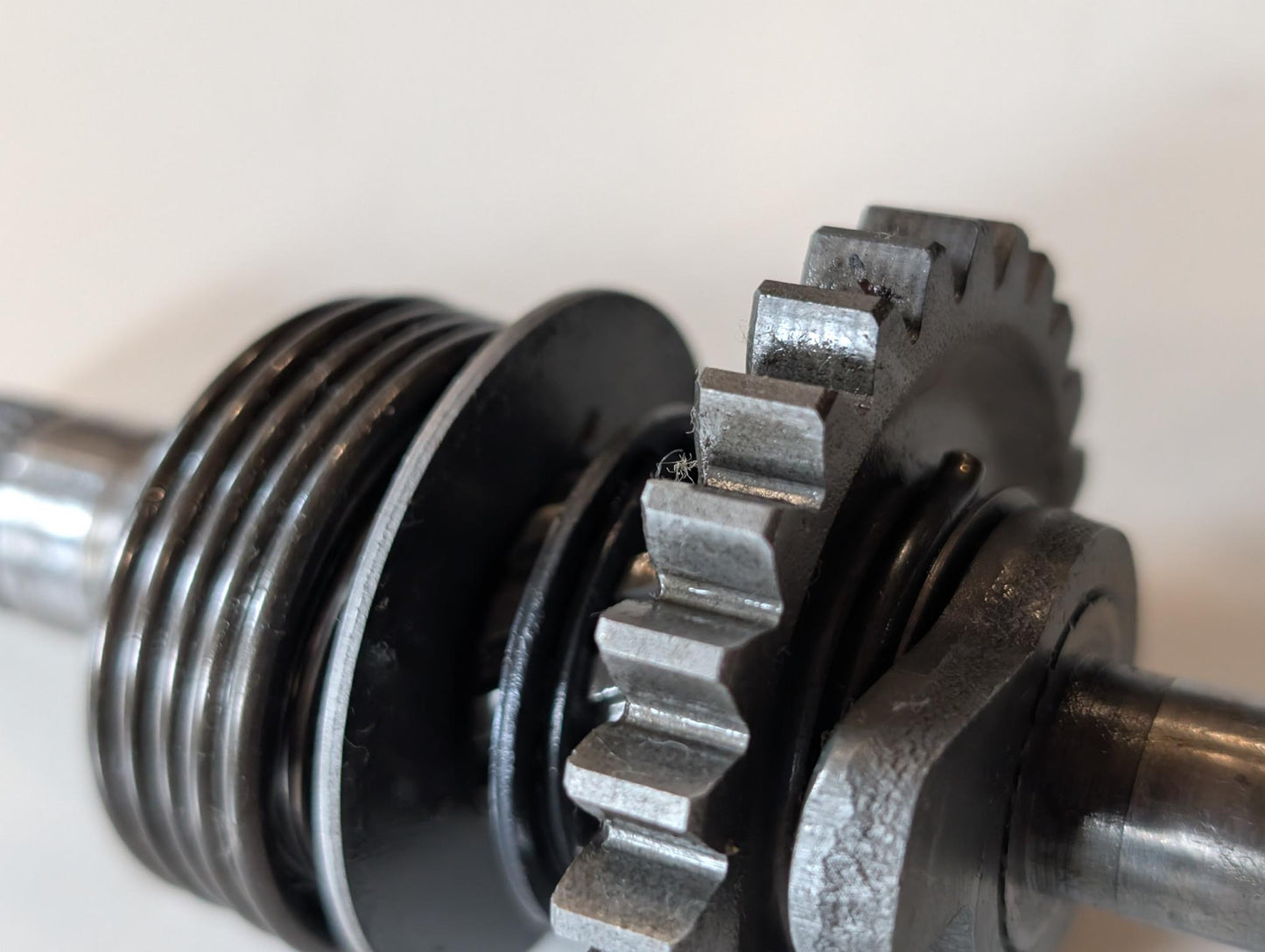 Yamaha DT175MX 2K4 Anlasserfreilauf Anlasserwelle Kickstarterwelle, gebraucht