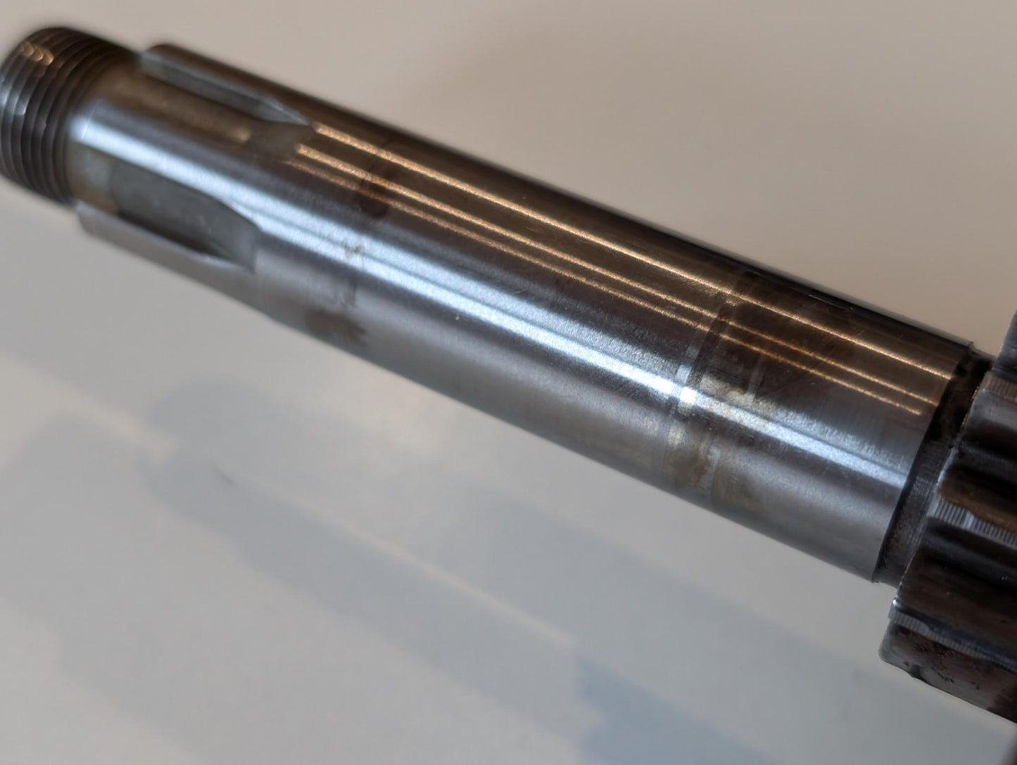 Yamaha DT175MX 2K4 Hauptgetriebewelleneinheit Haupt-Getriebewelle, gebraucht
