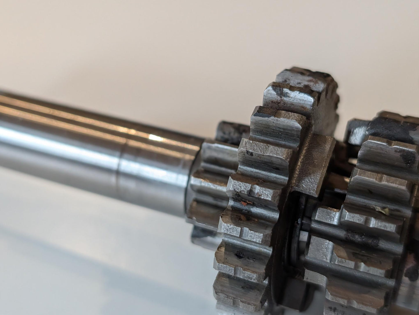 Yamaha DT175MX 2K4 Hauptgetriebewelleneinheit Haupt-Getriebewelle, gebraucht