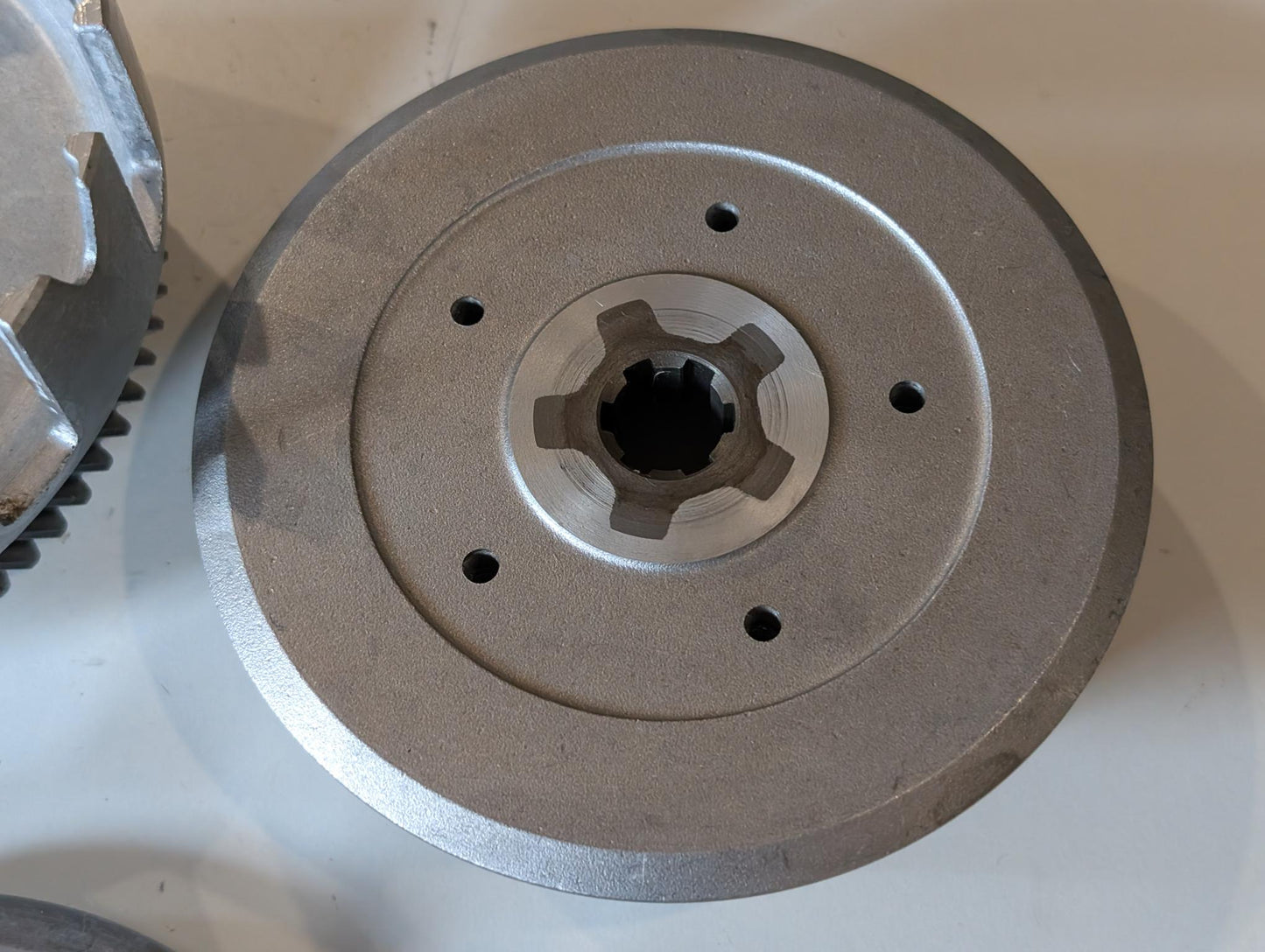 Yamaha DT175MX 2K4 Kupplungskorb Primärantrieb Druckplatte Kupplung, gebraucht