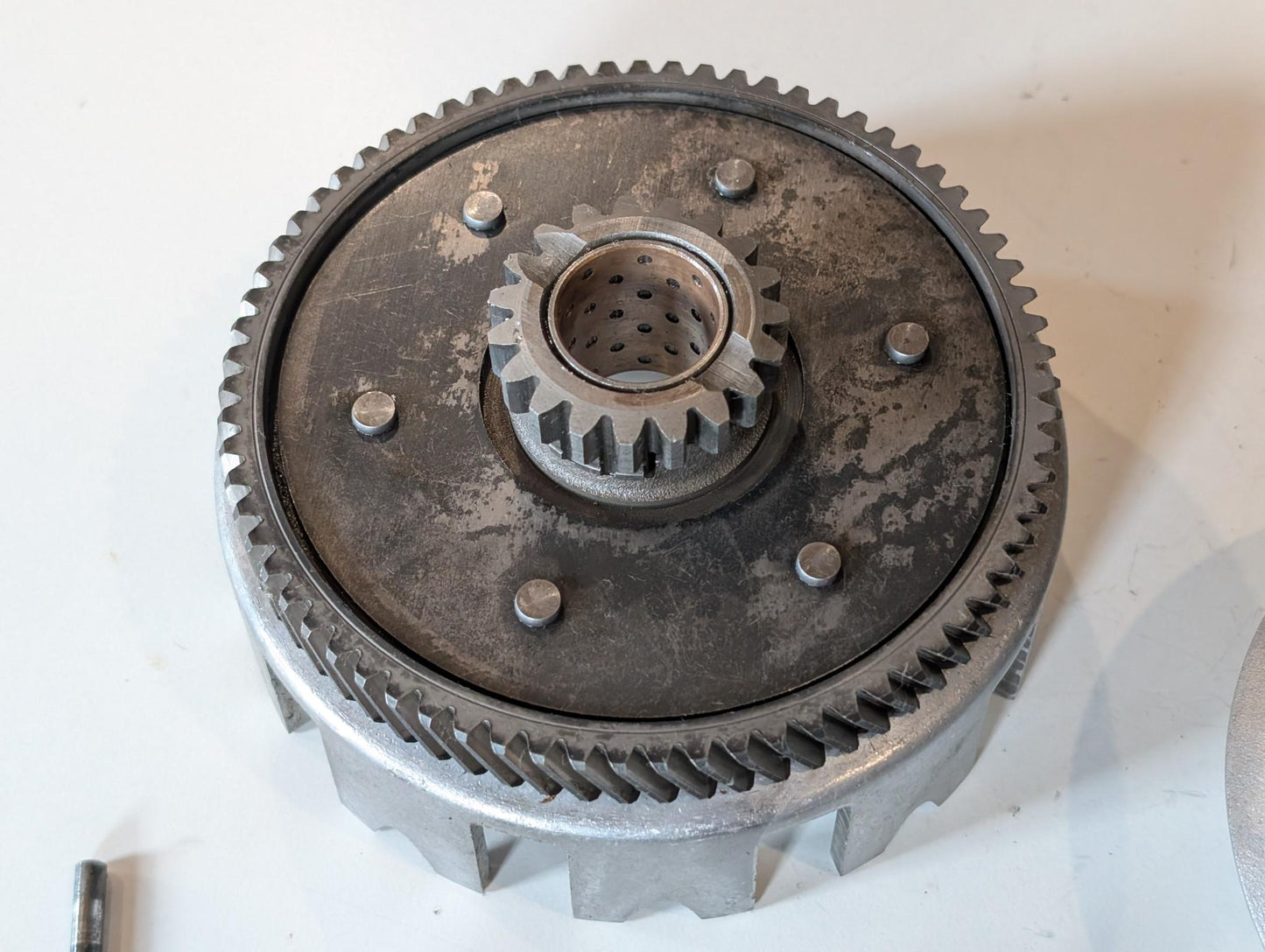 Yamaha DT175MX 2K4 Kupplungskorb Primärantrieb Druckplatte Kupplung, gebraucht