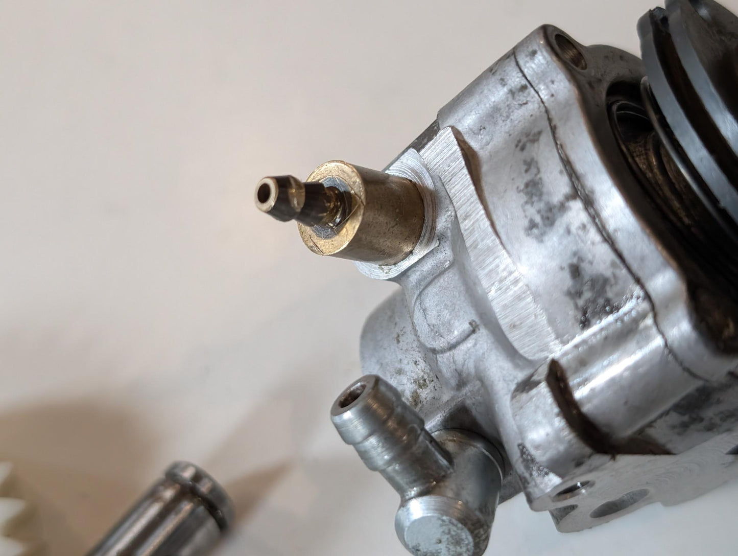 Yamaha DT175MX 2K4 Ölpumpe Zweitaktöl Gemischpumpe, gebraucht