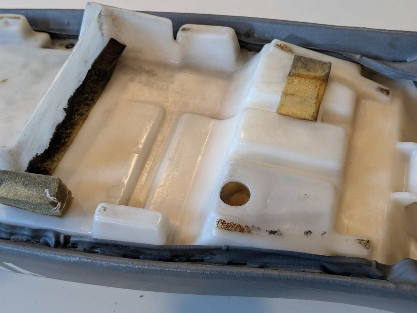 Yamaha XT600E 3TB 3UW Sitzbank grau 3TB-24770, gebraucht