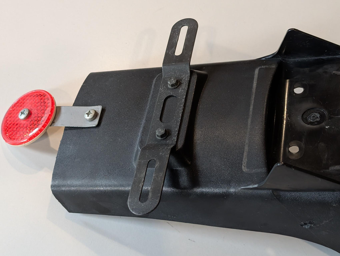 Yamaha XT600E 3TB 3UW Radabdeckung hinten Spritzschutz Kennzeichenhalter 2KF-21685-11, gebraucht