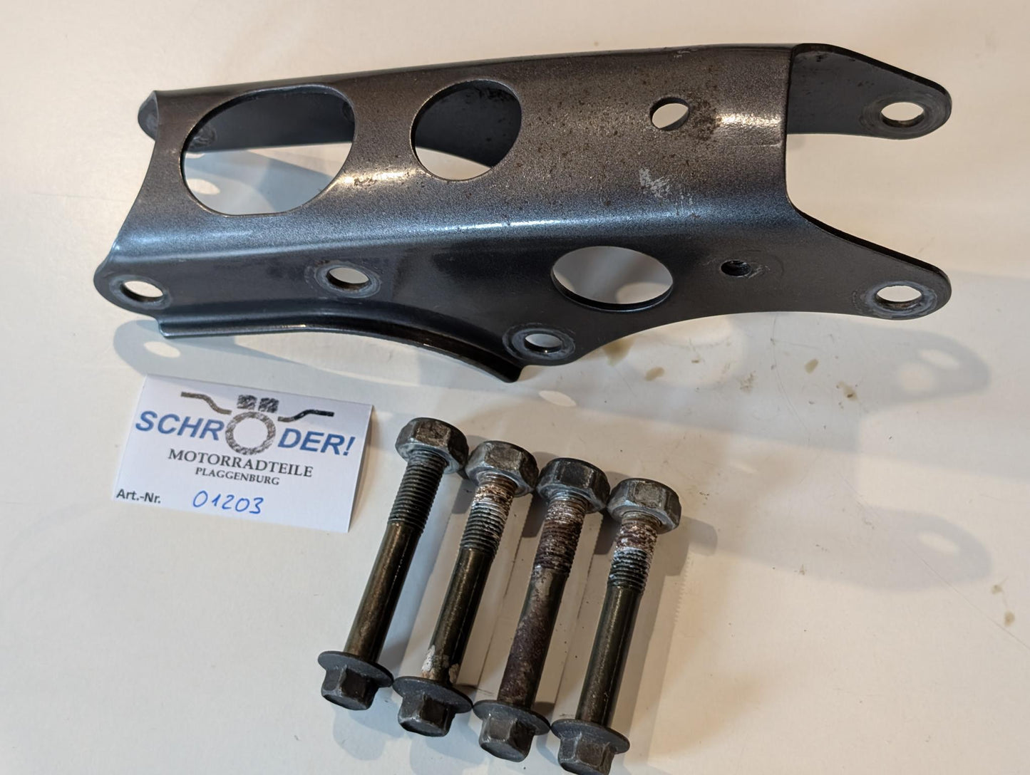 Yamaha XT600E 3TB 3UW Motorhalter Motorstütze 3TB-21316-00 mit Schrauben 90105-10286, gebraucht
