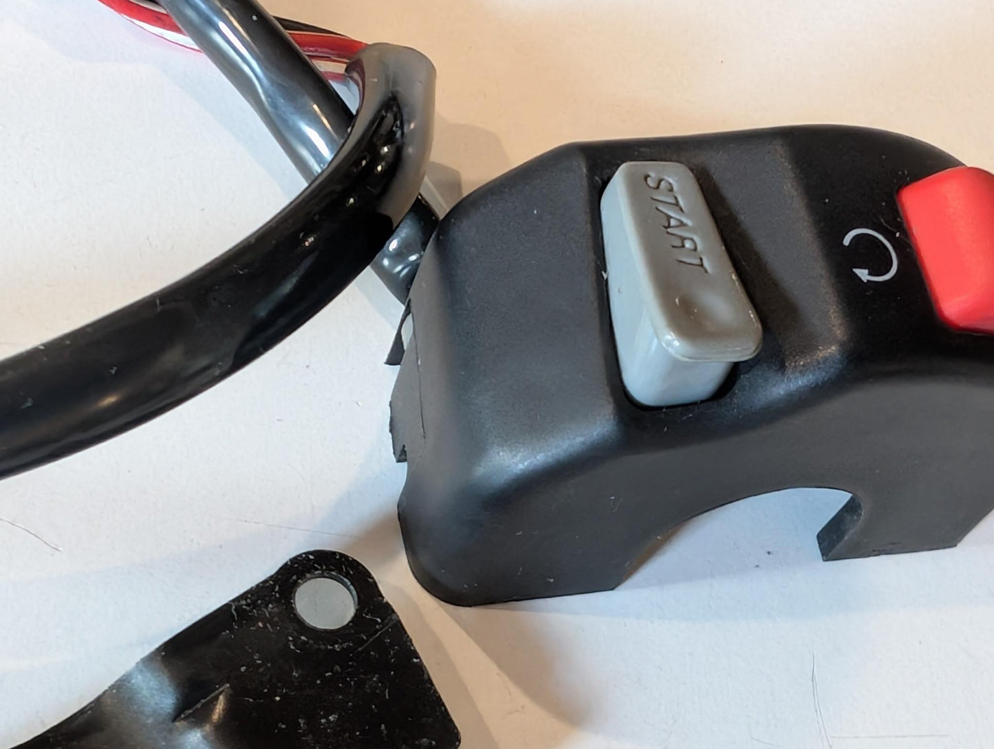 Yamaha XT600E 3TB 3UW Start-Stop-Schalter Anlasserschalter Lenkerschalter rechts 4DW-83975-00, gebraucht