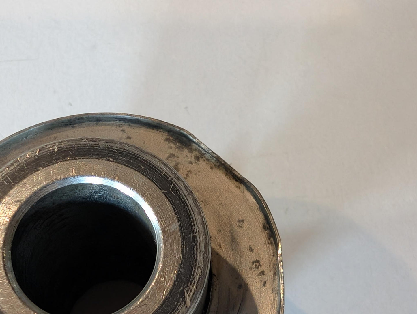 Yamaha XT600E 3TB 3UW Distanzhülse Staubdeckel Hinterrad Achse 1VJ-25383-00, gebraucht