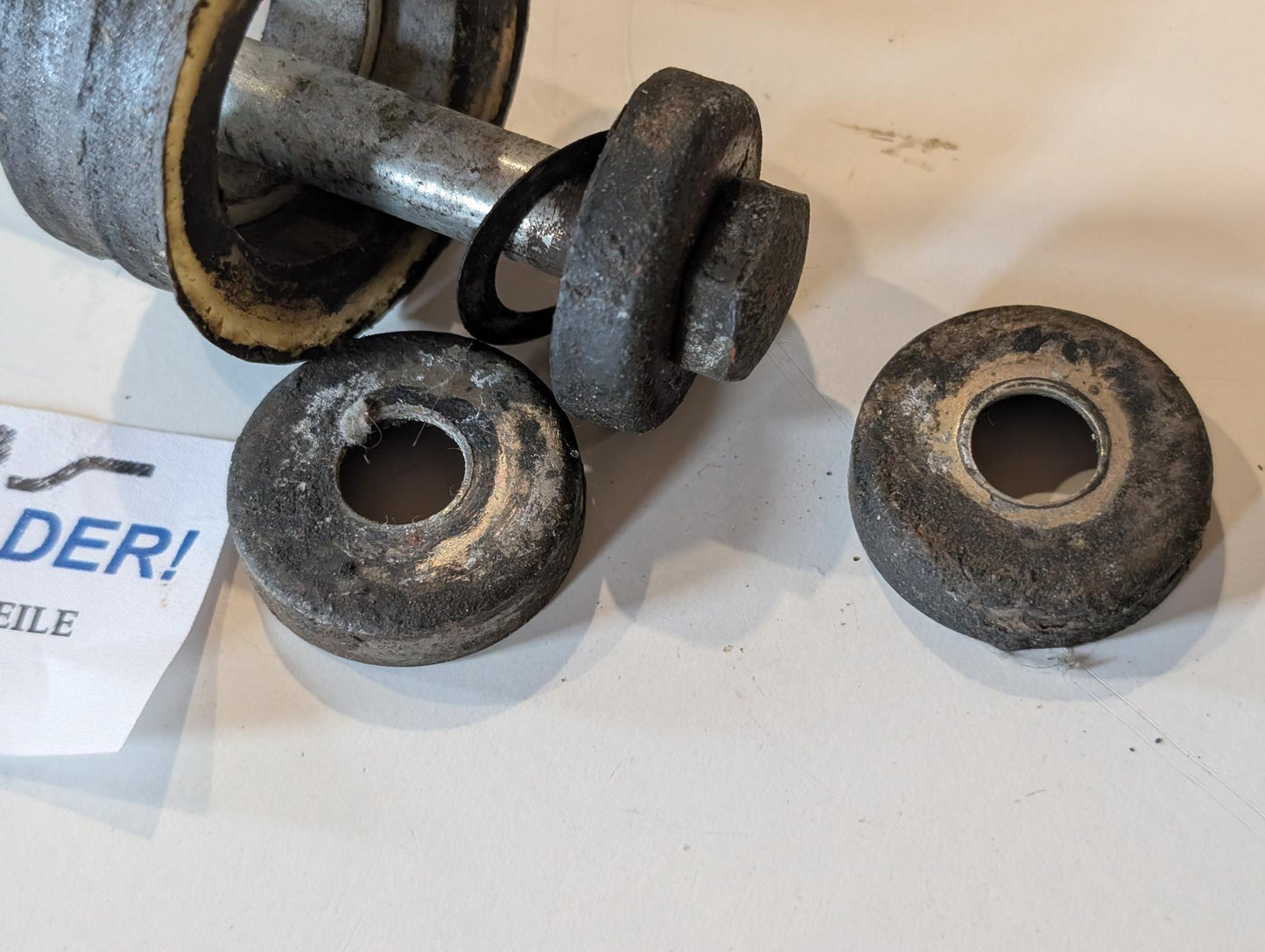 Yamaha DT175MX 2K4 Schwingenachse Kettenspanner Kettenführung, gebraucht