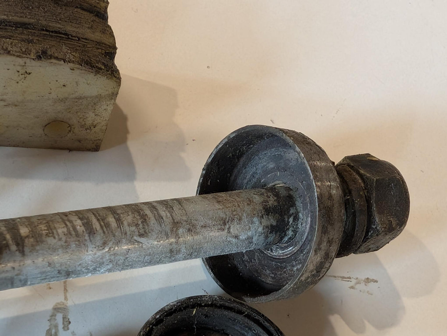 Yamaha DT175MX 2K4 Schwingenachse Kettenspanner Kettenführung, gebraucht