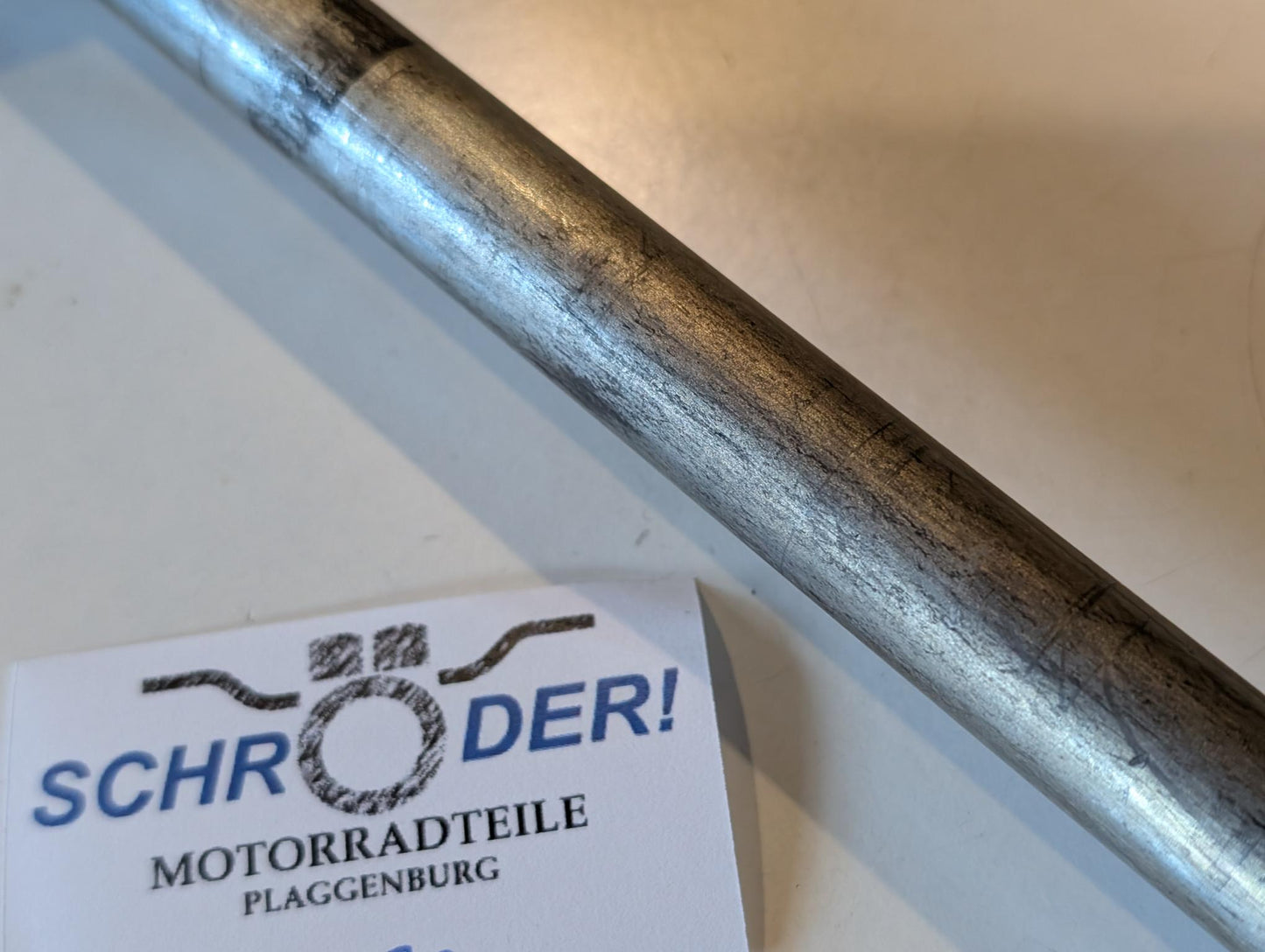 Yamaha XT600E 3TB 3UW Radachse Hinterradachse 3AJ-25381-00 mit Spannern 3Y1-25388-01 3Y1-25389-00 und Mutter 90171-16024, gebraucht