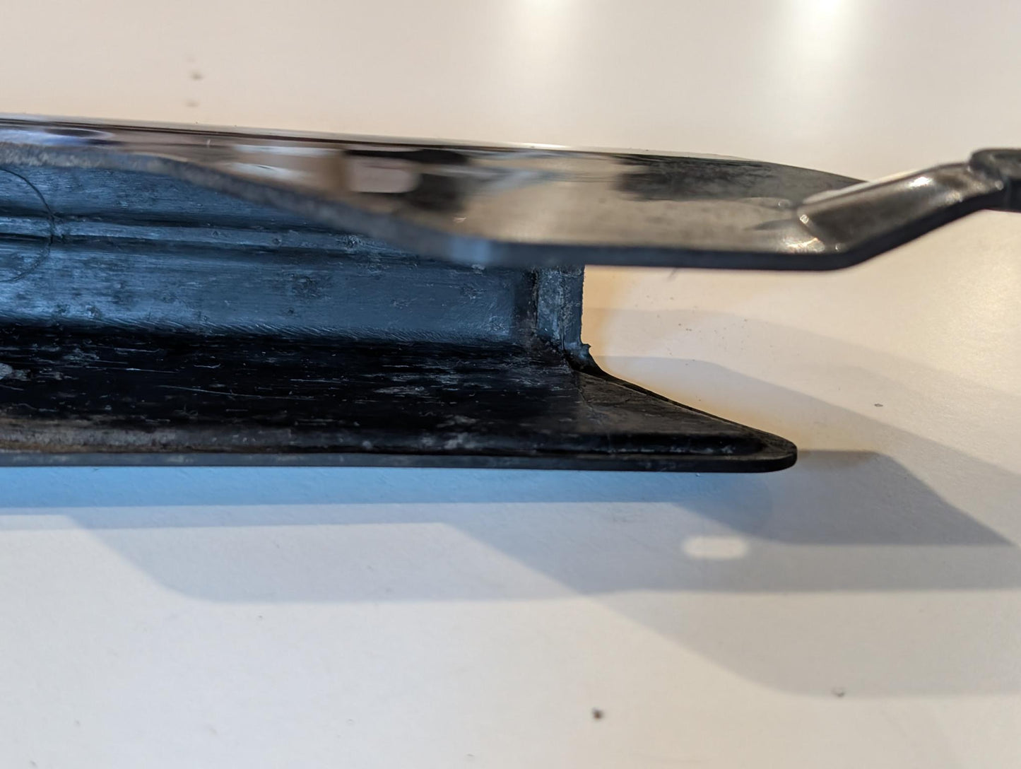 Yamaha XT600E 3TB 3UW Kettenschutz Kettenführung Kettenkasten mit Schrauben 3TB-22311-00