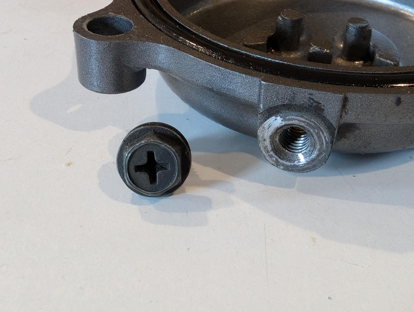 Yamaha XT600E 3TB 3UW Motordeckel Ölfilterdeckel mit Schrauben 2WK-13447-00 90109-06419, gebraucht