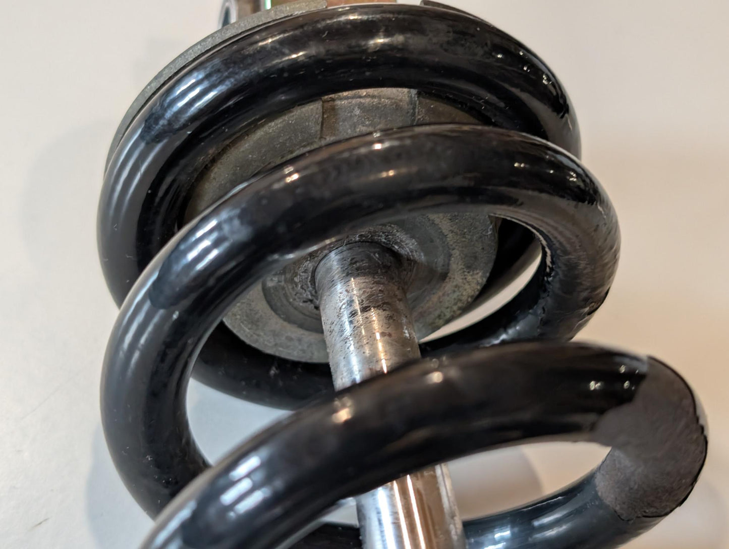 Yamaha XT600E 3TB 3UW Federbein Stoßdämpfer hinten 3TB-22210-20 gebraucht