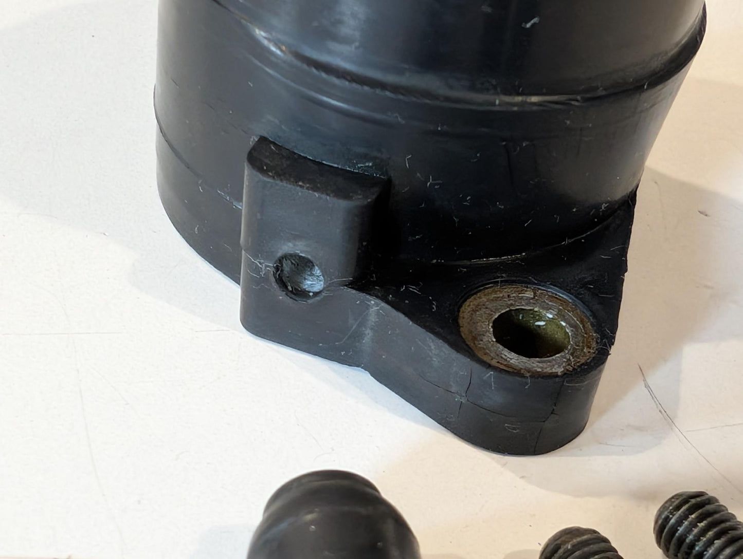 Yamaha XT600E 3TB 3UW Original Ansaugstutzen Verbinder links 43F-13586-01 gebraucht
