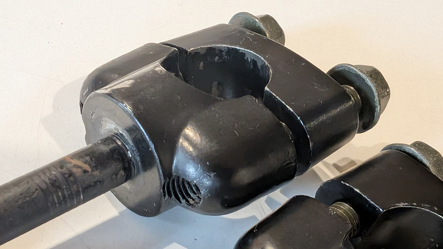 Yamaha XT600E 3TB 3UW Lenkerhalter Lenkerklemme 1E6-23441-00 3Y6-23442-00-98 95827-08035 gebraucht