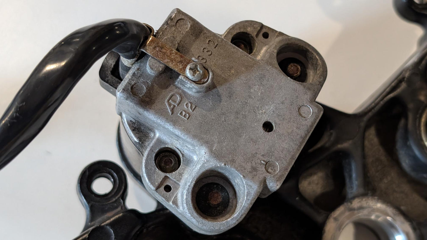 Yamaha XT600E 3TB 3UW Zündschloss 3UY-82501-00 Tankschloss 11H-24602-03 Schlosssatz gebraucht