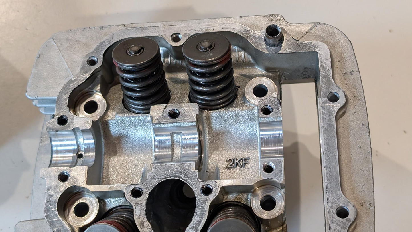 Yamaha XT600E 3TB 3UW Zylinderkopf 2KF 3TB-11101-01 14000km mit zugehörigem Deckel komplett, gebraucht