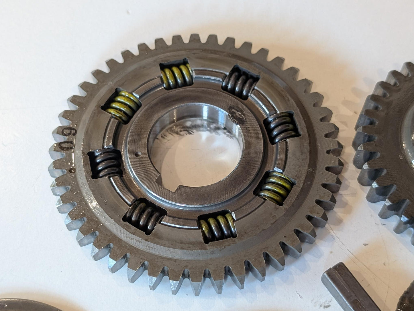 Yamaha XT600E 3TB 3UW Zahnrad Primärantrieb Nebengetriebe 3AJ-16111-00 2JT-11536-00 gebraucht