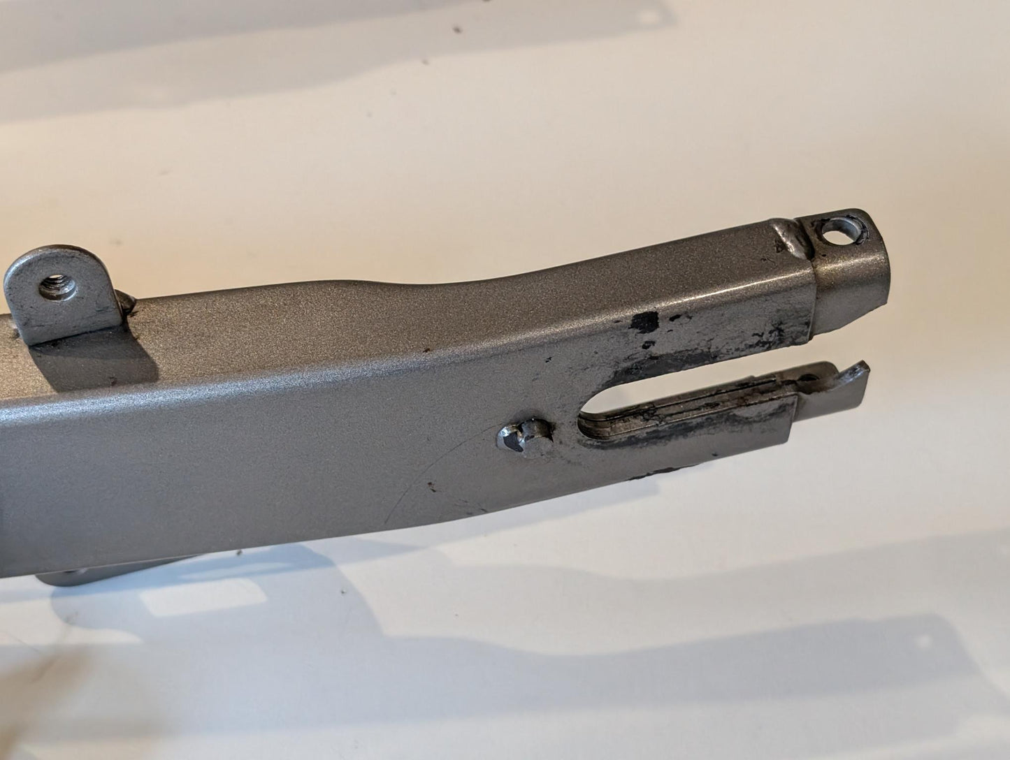 Yamaha XT600E 3TB 3UW Hinterradschwinge Hinterradführung 3TB-22110-01 mit Lager Buchsen Staubdeckeln gebraucht