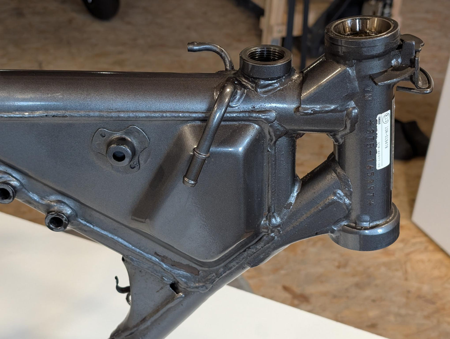Yamaha XT600E 3TB 3UW Hauptrahmen grau metallic 3YP-21110-01 3TB-21182-10 gebraucht