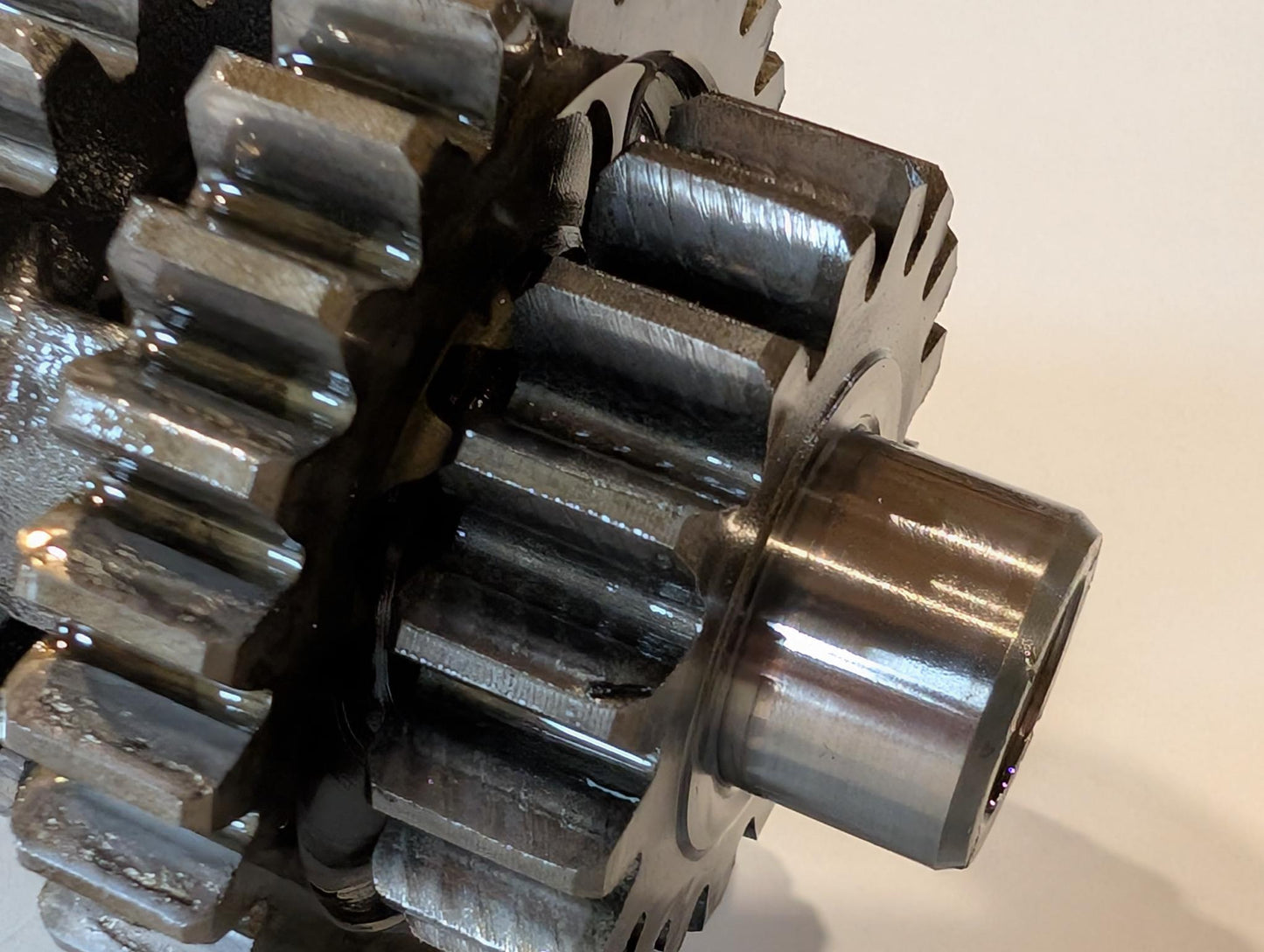 Yamaha XT600 43F Getriebehauptwelleneinheit 34L-17411-00 5.Gangrad defekt gebraucht