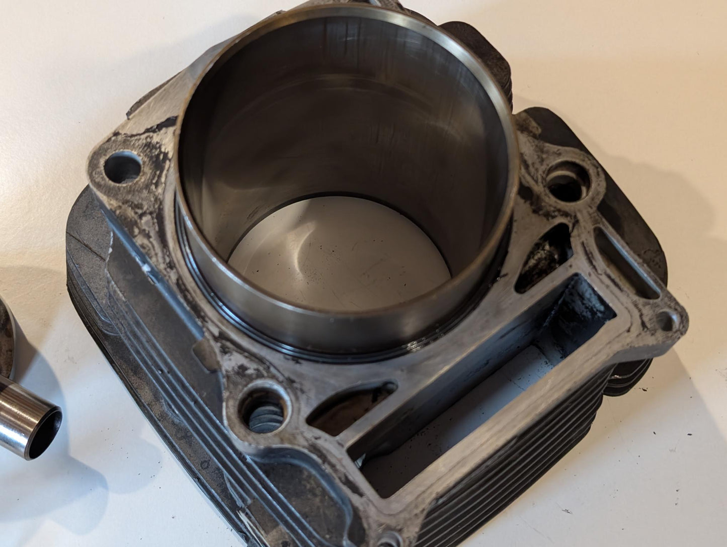 Yamaha XT600 43F Zylinder 34K-00 34L-11310-00 inkl. Kolben und Bolzen gebraucht