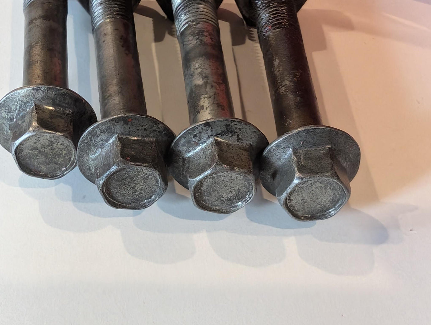 Yamaha XT600 43F Motorhalter Motorstütze Halterung Rahmen 34L-21316-00 inkl. Schrauben gebraucht