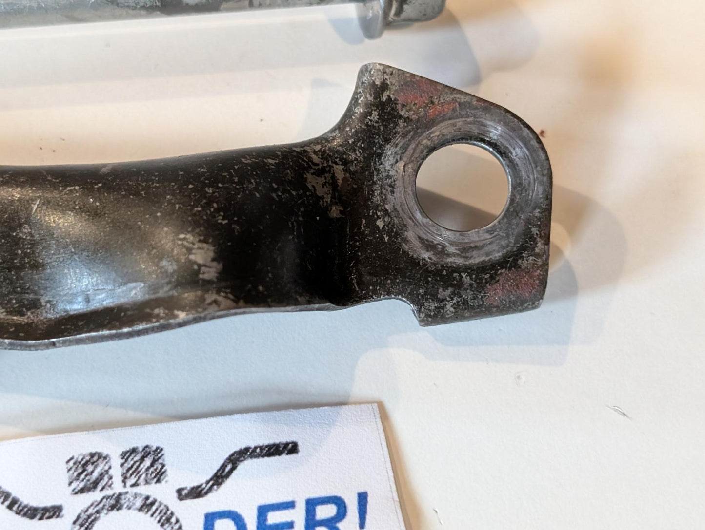 Yamaha XT600 43F Schutzplatte 34L-2176E-01 Motorhalter Schraube 95811-10100 gebraucht