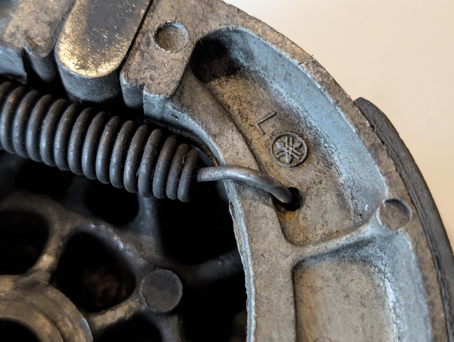 Yamaha XT600 43F Trommelbremse Bremsanker 34L-25321-00-98 90387-175K6 gebraucht