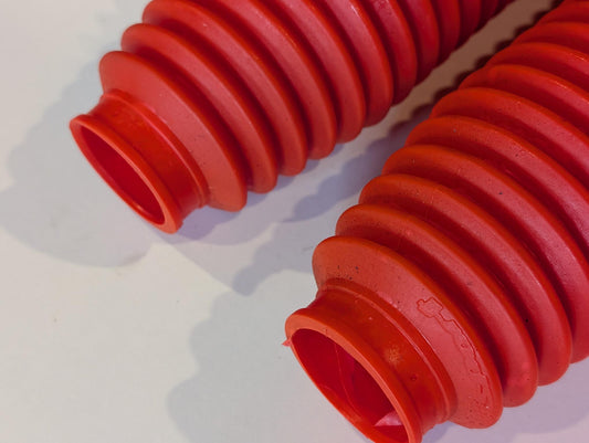 Yamaha XT600 43F 2KF Paar Polisport Faltenbälge Zubehör 41mm oben 57mm unten rot gebraucht