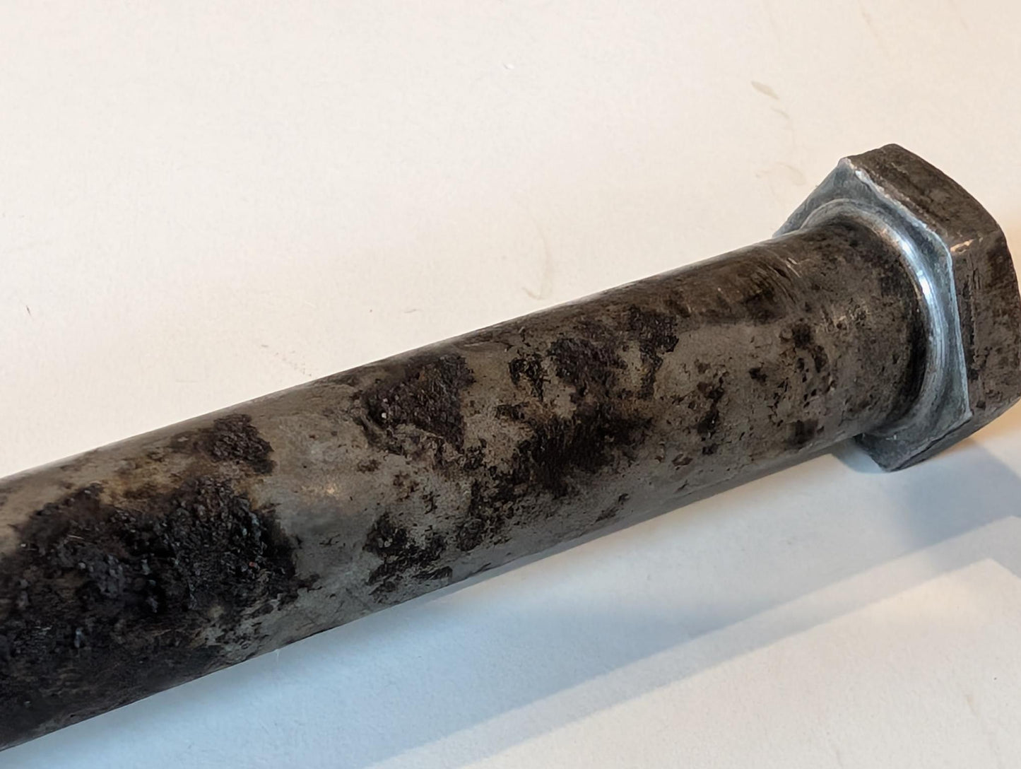 Yamaha XT600 43F Achse Schwinge Drehwelle 34K-22141-01 Gesamtlänge 24,5cm gebraucht