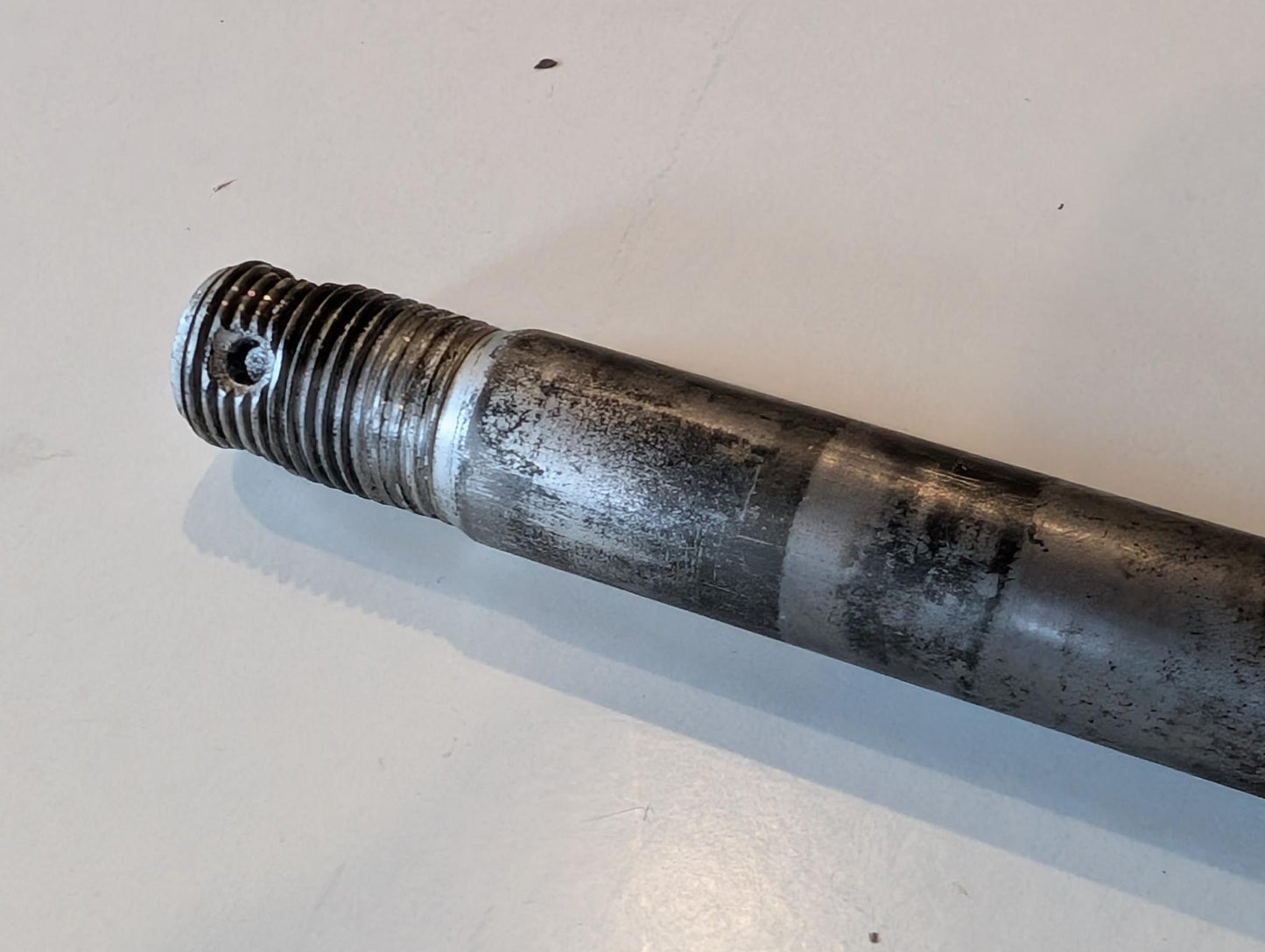 Yamaha XT600 43F Hinterradachse 43F-25381-00 Radachse hinten Spanner 3Y1-25389-00 3Y1-25388-01 Mutter 90171-16024 Scheibe 90209-18138 gebraucht