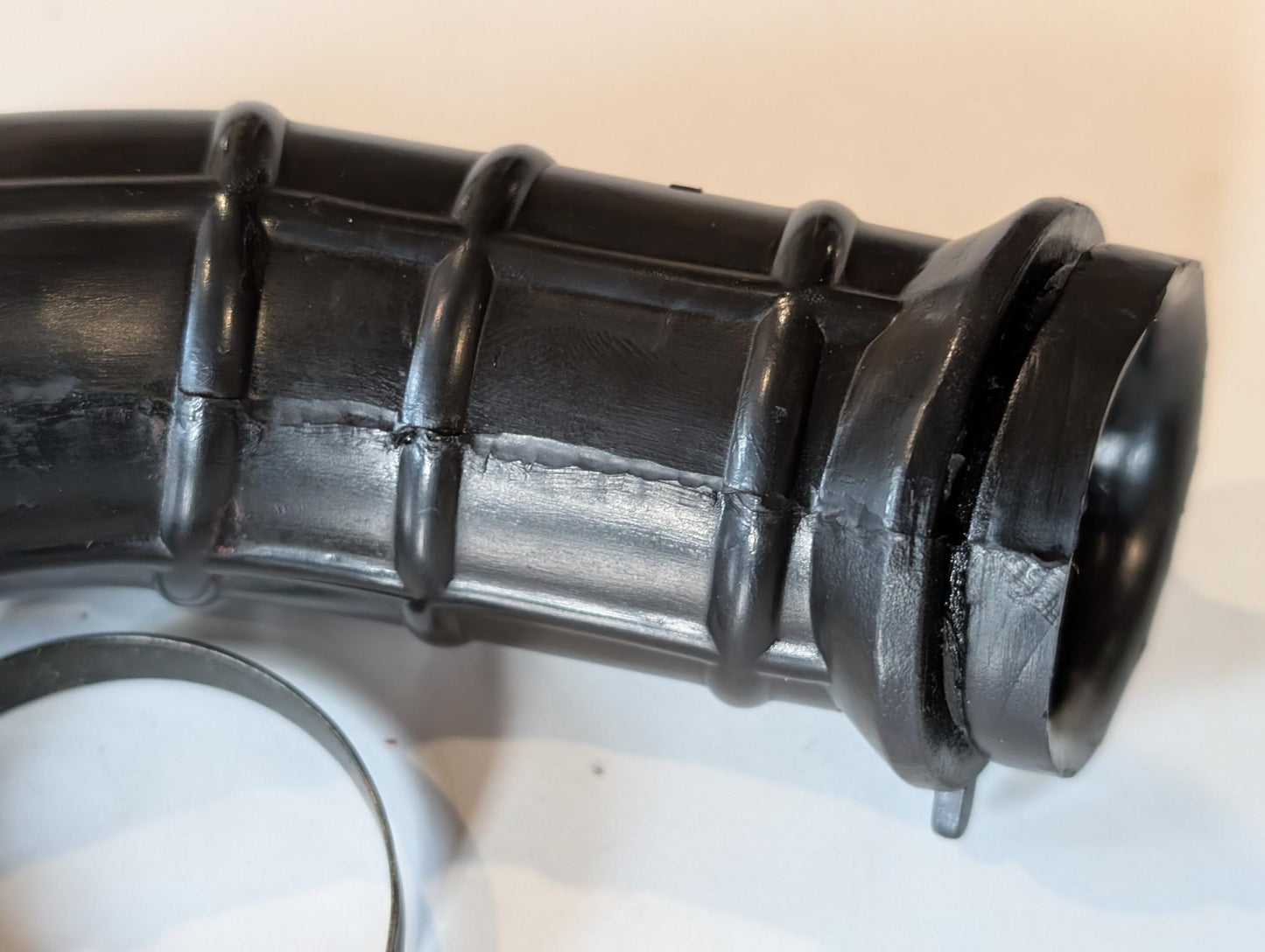 Yamaha XT600 43F Ansaugschlauch 43F-14453-00 Ansaubstutzen Verbindungsrohr links mit Schelle gebraucht