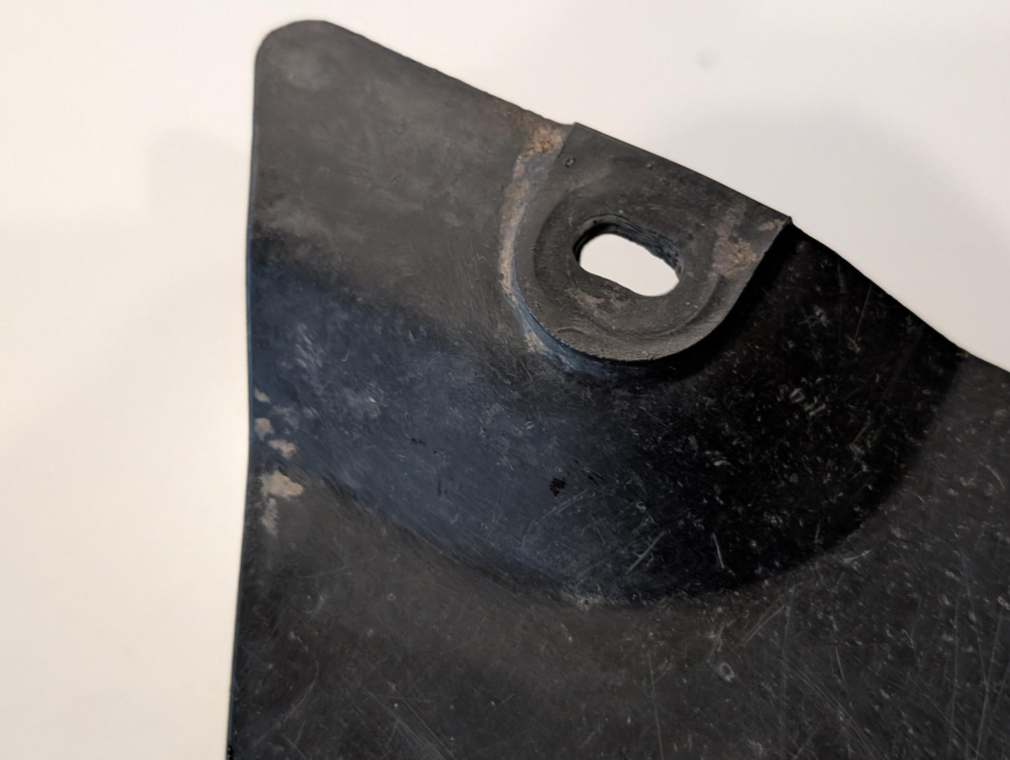 Yamaha XT600 43F Kettenschutz 34L-22311-01 Kettenkasten Kettenabdeckung Kettenführung, gebraucht