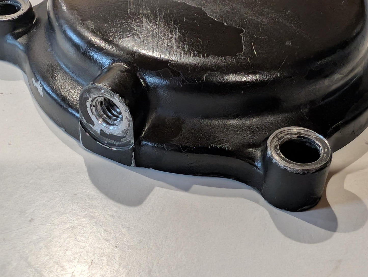 Yamaha XT600 43F Ölfilterdeckel 583-13447 mit Schrauben schwarz gebraucht