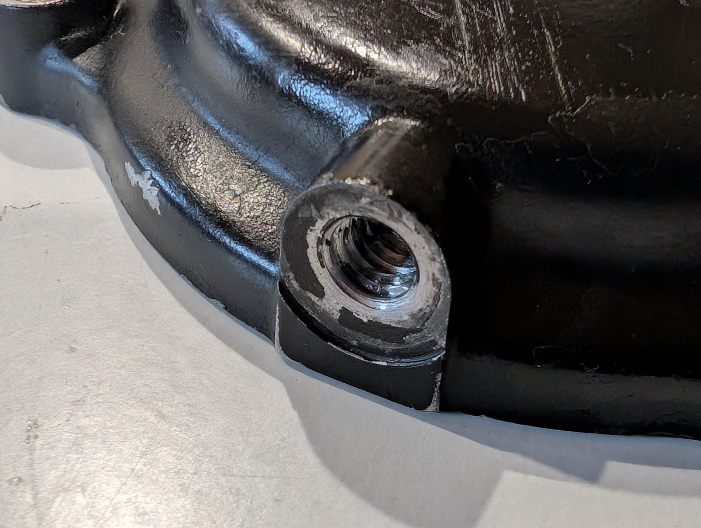 Yamaha XT600 43F Ölfilterdeckel 583-13447 mit Schrauben schwarz gebraucht