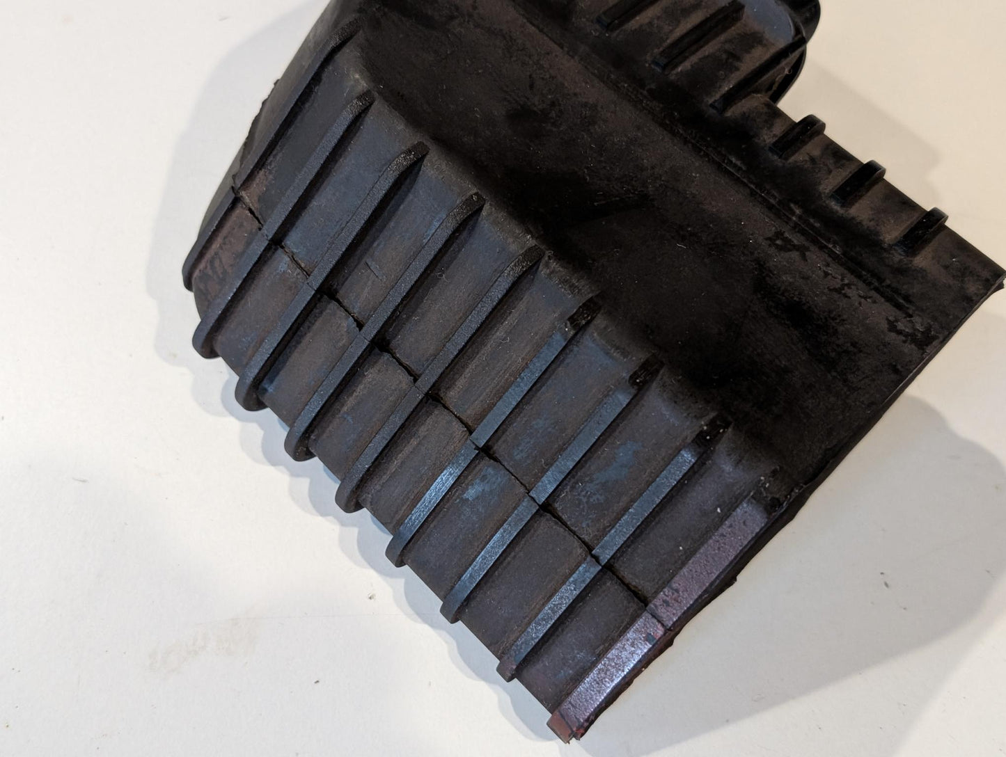 Yamaha XT600 43F Luftfilterkasten Ansaugstutzen 34L-14437-00 Ansaughaube Kanal gebraucht