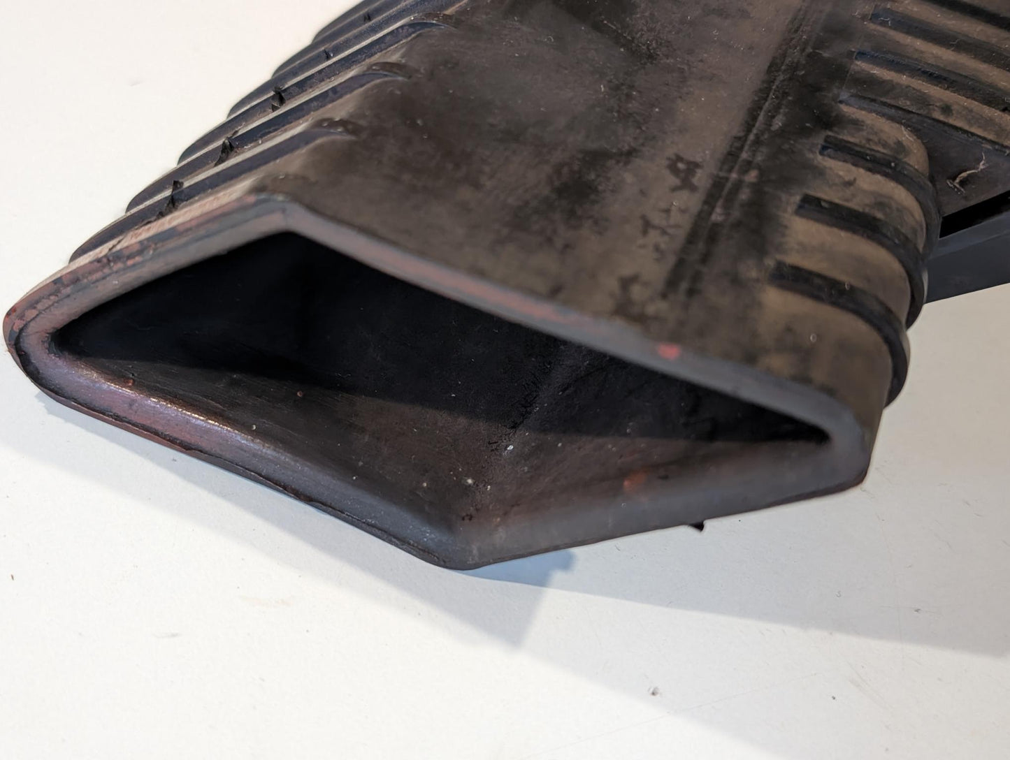 Yamaha XT600 43F Luftfilterkasten Ansaugstutzen 34L-14437-00 Ansaughaube Kanal gebraucht