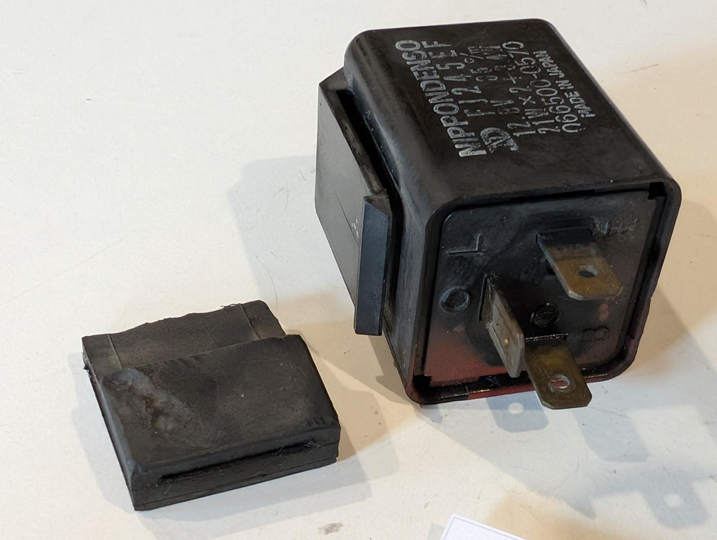 Yamaha XT600 43F Blinkerrelais 1U3-83350-40 mit Haltegummi gebraucht