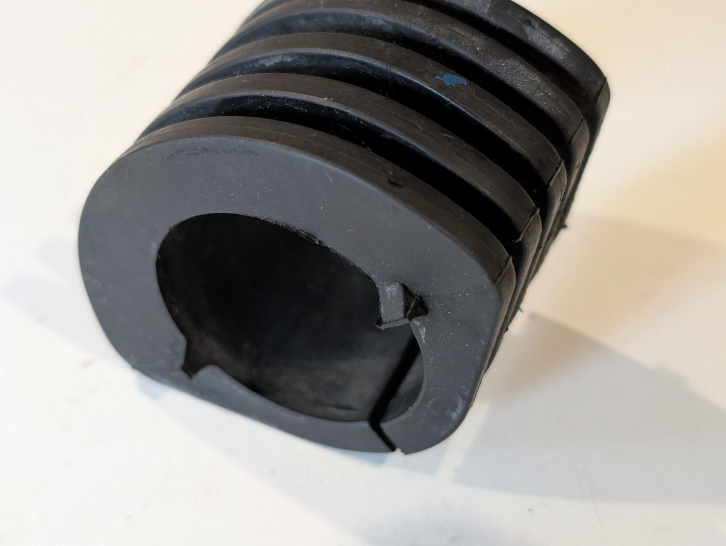 Yamaha XT600 2KF Tankauflagegummi 34L-24184-00 Vibrationsdämpfer Dämpfungslager gebraucht