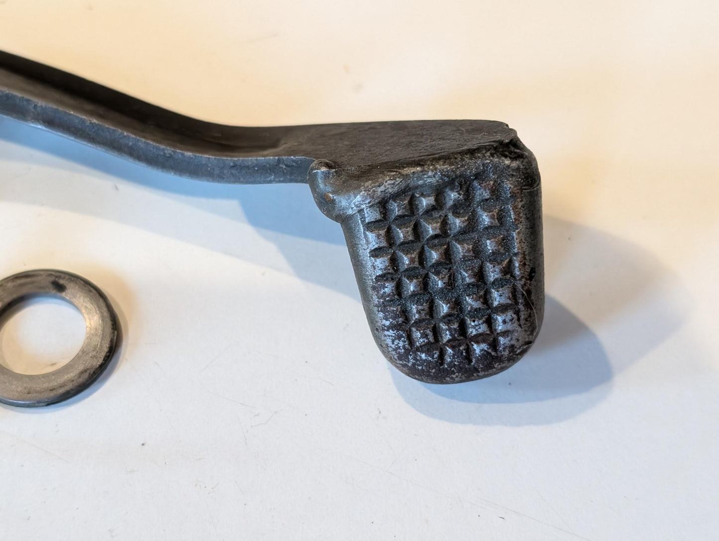 Yamaha XT600 43F Bremshebel 34L-27211-11 Bremspedal Fussbremshebel hinten gebraucht