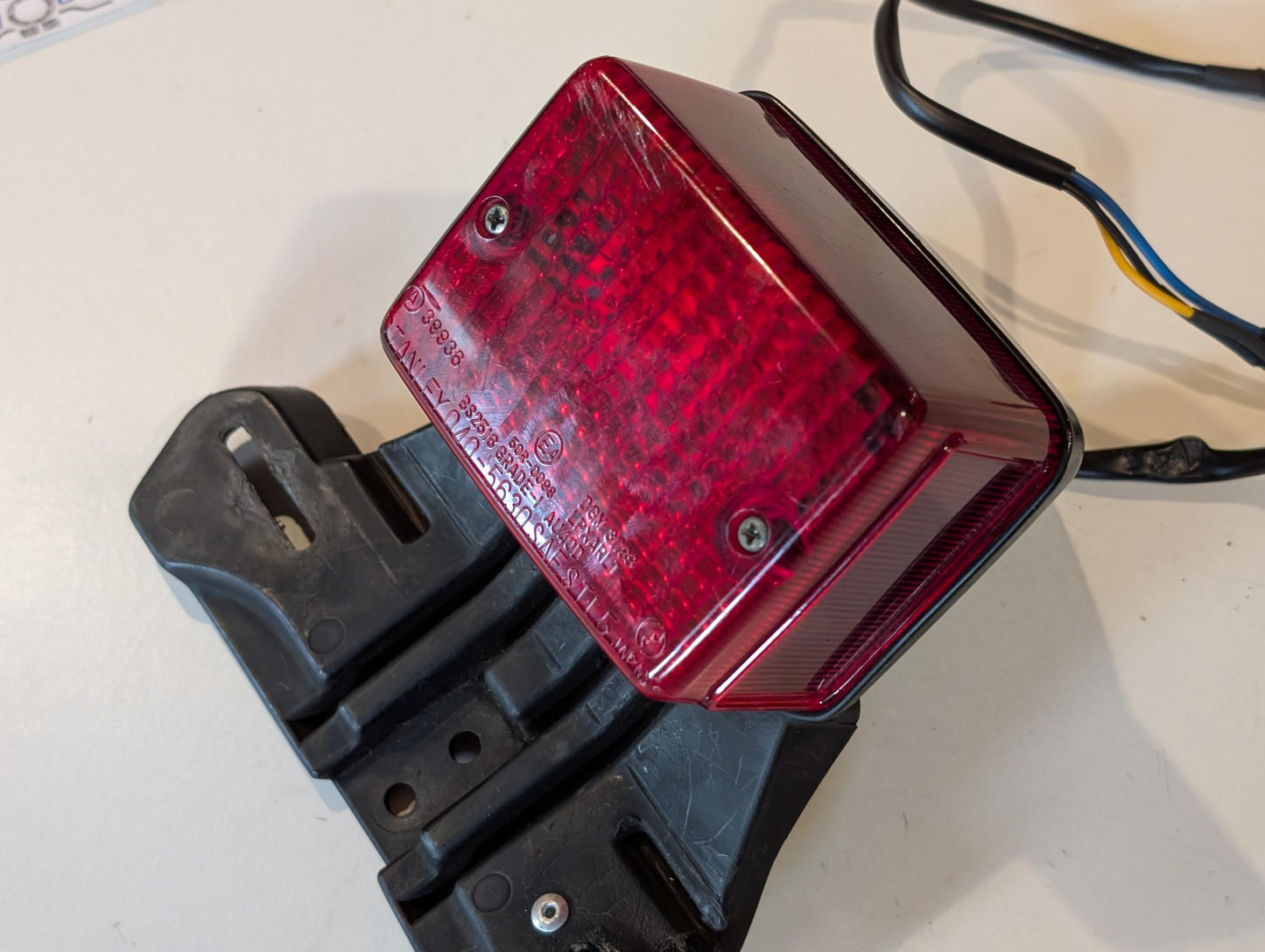 Yamaha XT600 43F Rücklicht Bremslicht mit Kennzeichenhalter und Kabel gebraucht