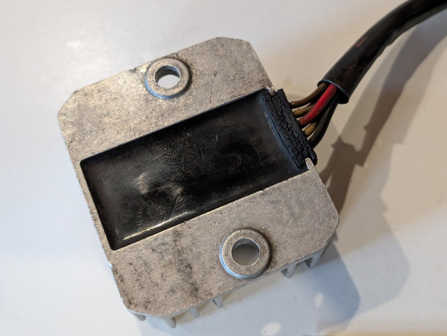 Yamaha XT600 43F Gleichrichter Spannungsregler 34L-81960 gebraucht