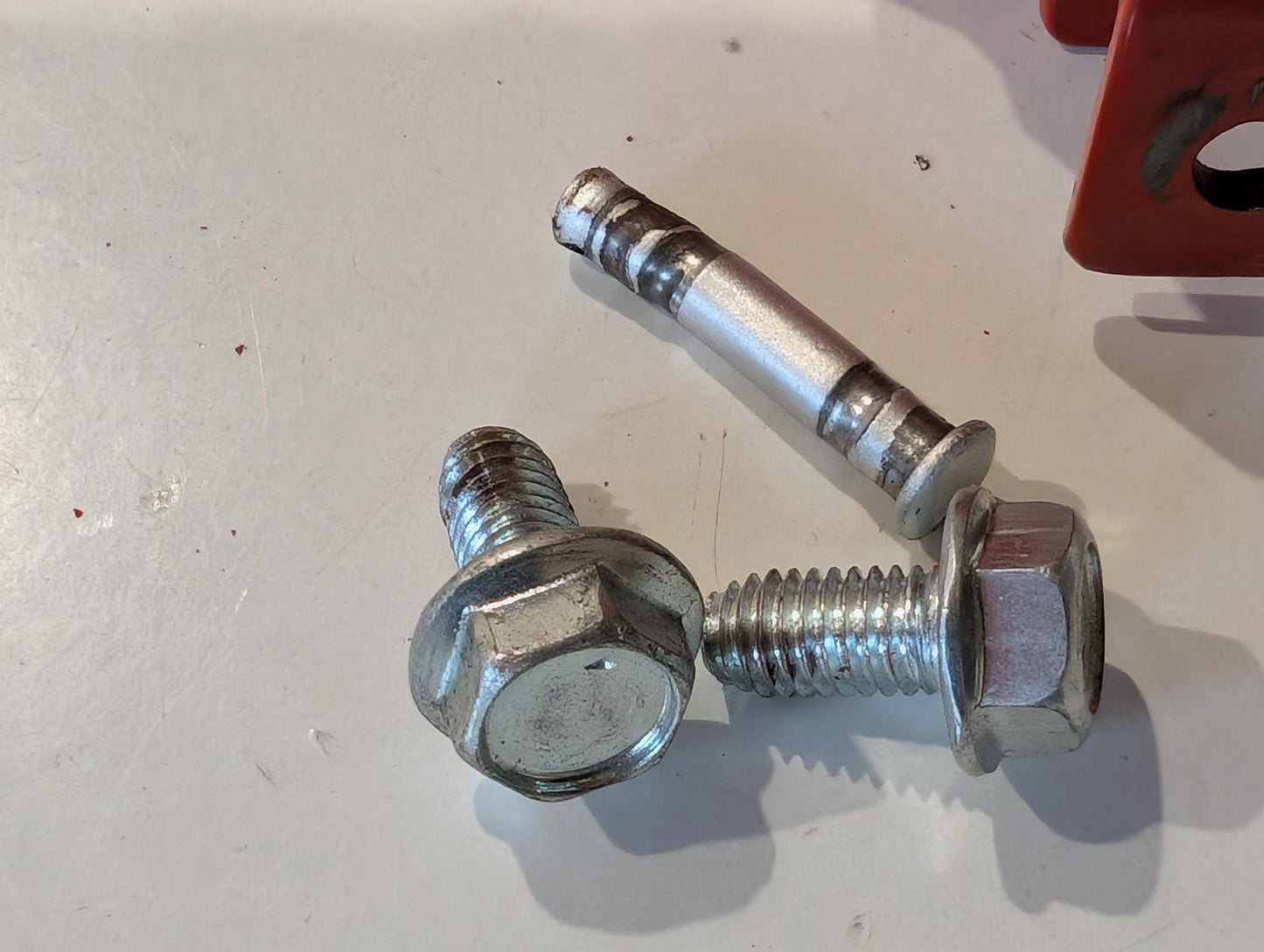 Yamaha XT600 43F Fussrastenhalter hinten rechts 50T-27442 gebraucht