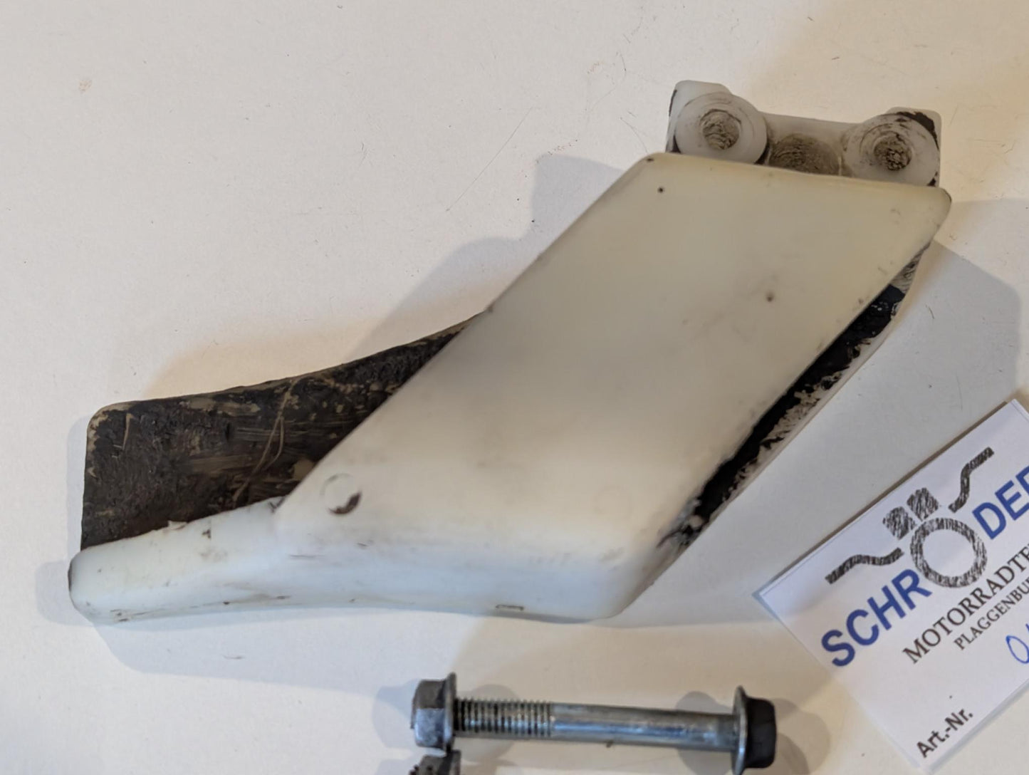 Yamaha XT600 43F Kettenführung 34L-22153-00 Kettenschutz Schwinge gebraucht