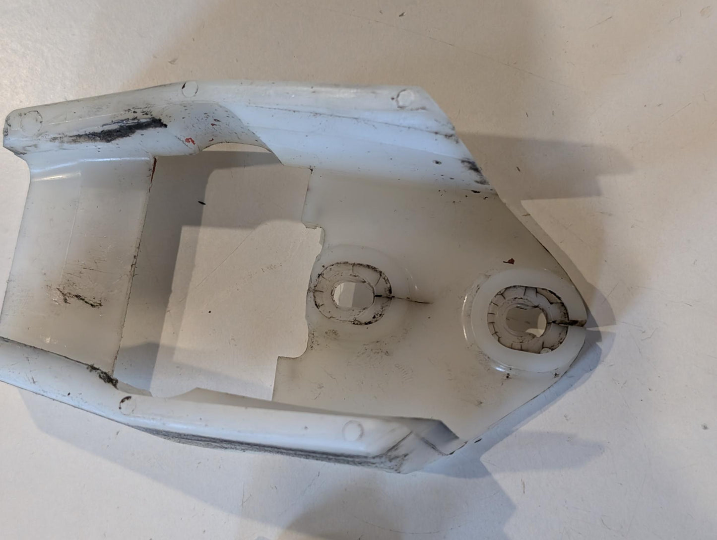 Yamaha XT600 43F Kettenführung 34L-22147-00 Kettenschutz Schwinge gebraucht