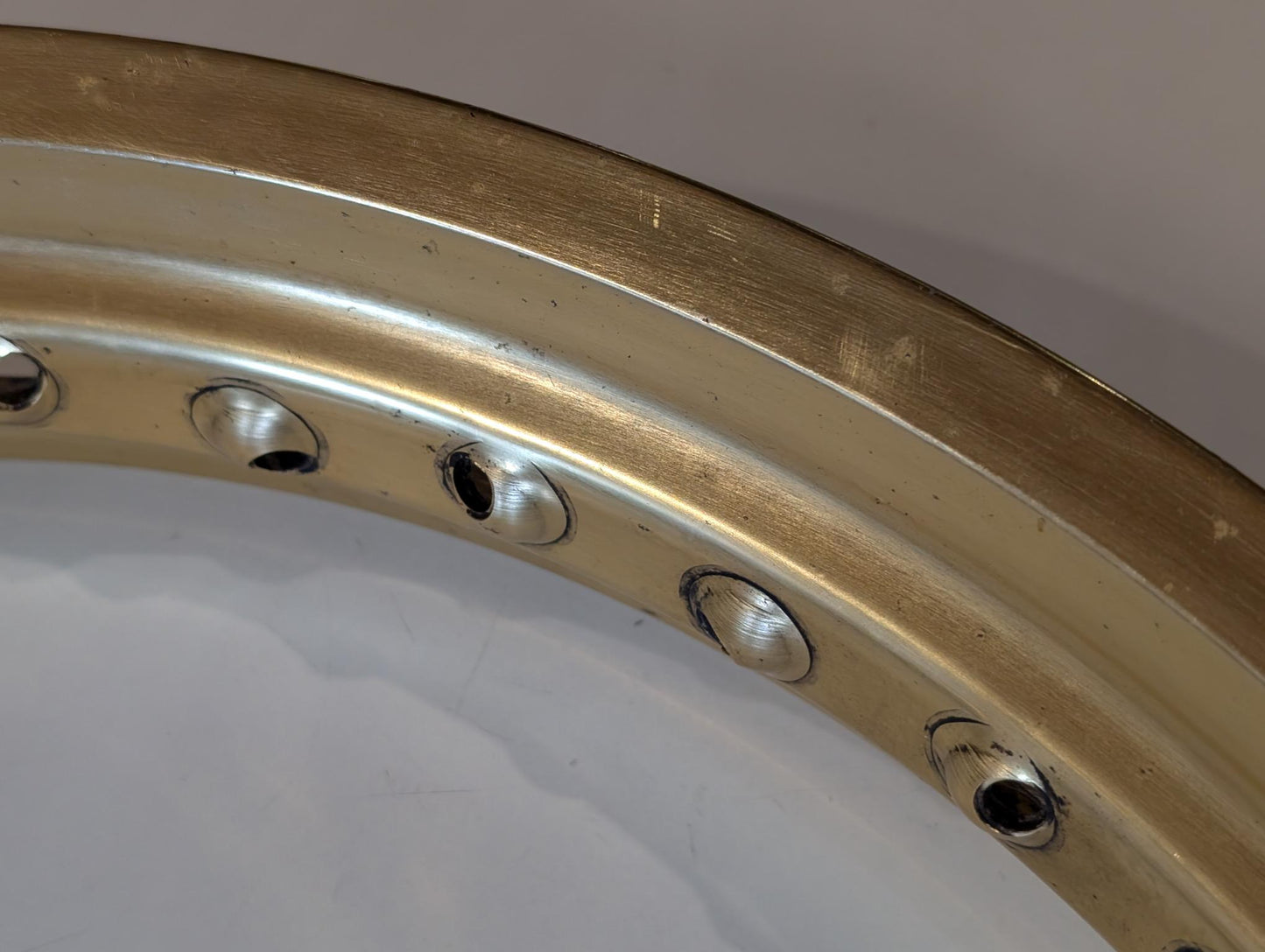 Yamaha XT600 43F Takasago Felge hinten J18x2.50 1984 94425-18421 gebraucht