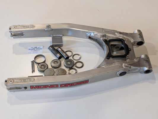 Yamaha XT600 43F Schwinge Hinterradschwinge 43F-22110 mit Lagern und Staubdeckeln gebraucht