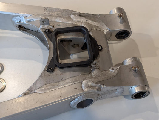 Yamaha XT600 43F Schwinge Hinterradschwinge 43F-22110 mit Lagern und Staubdeckeln gebraucht